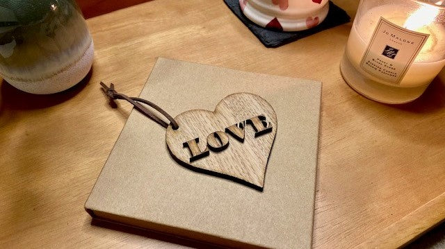 Wooden heart gift tag - 'Love'